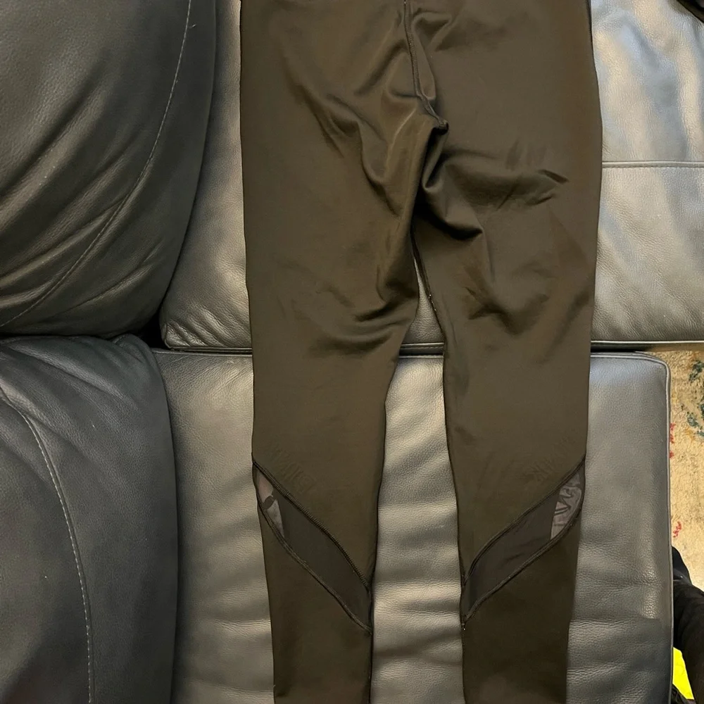 VS PINK Marble Set! - Picture 11 of 16